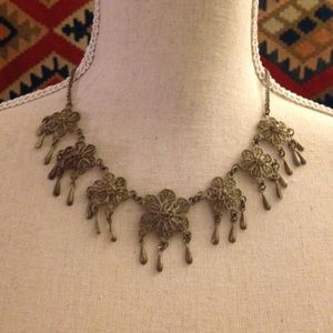 Vintage India flowers silver necklace